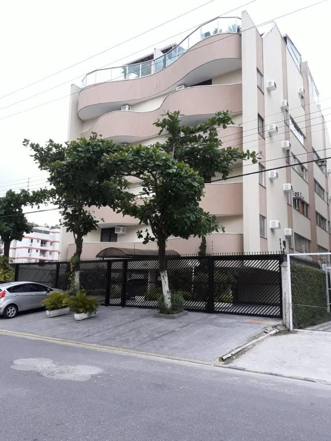 Apartamento Sol Y Mar Enseada Guruja Apartment กัวรูจา ภายนอก รูปภาพ